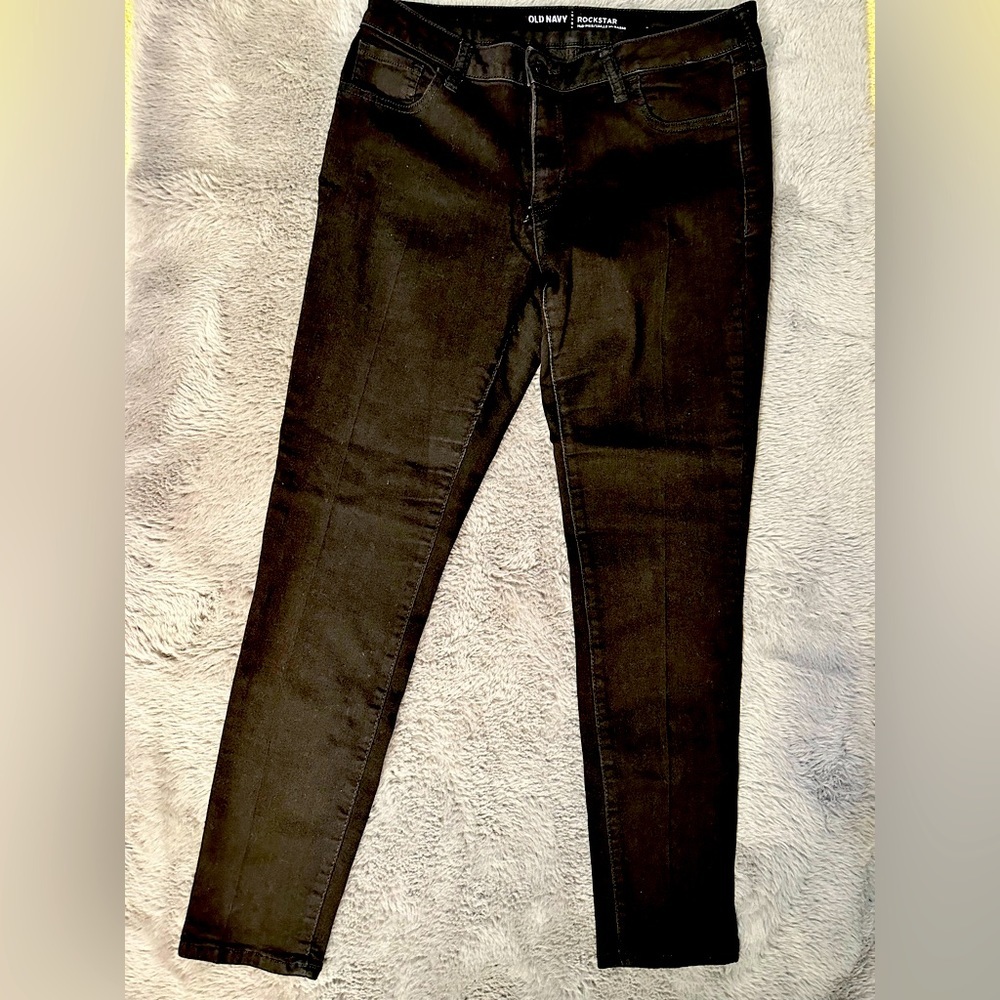 Women’s Old Navy Jeans. Super Skinny Rockstar. Size 12